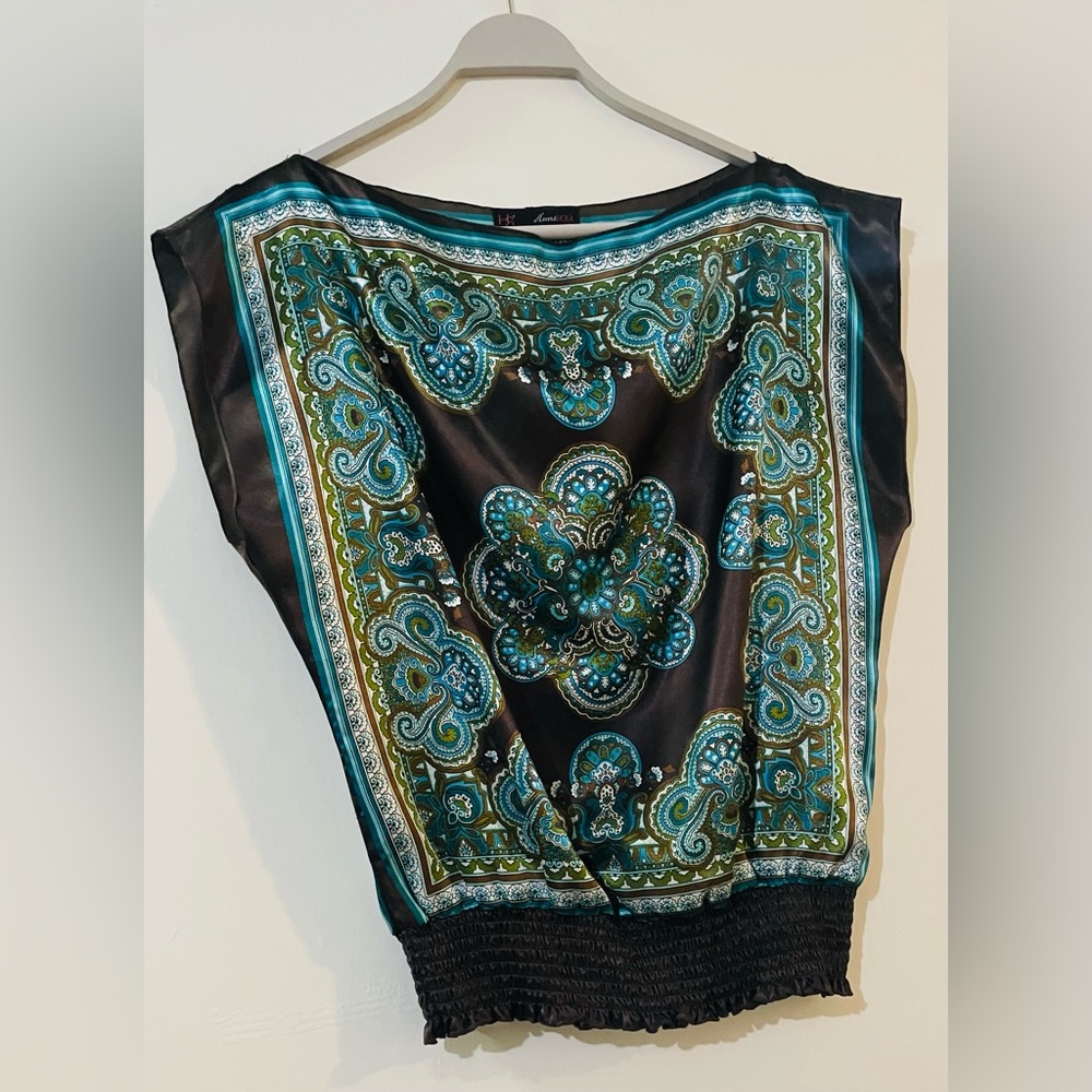 Heart Soul Brown Paisley, Cap Sleeve, Smocked Waist Top